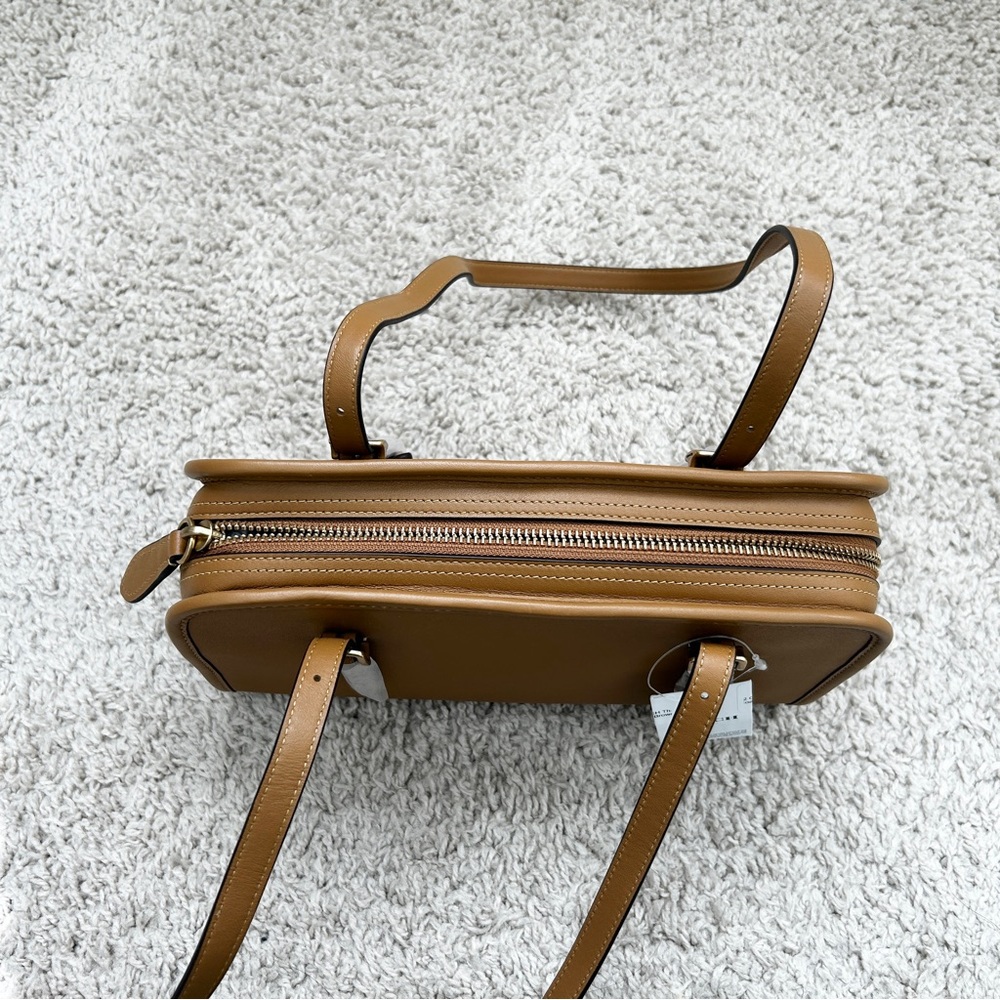 NWT Coach Swing Zip Bag in Honey Brown, New with Tag, $395 - Picture 6 of 10